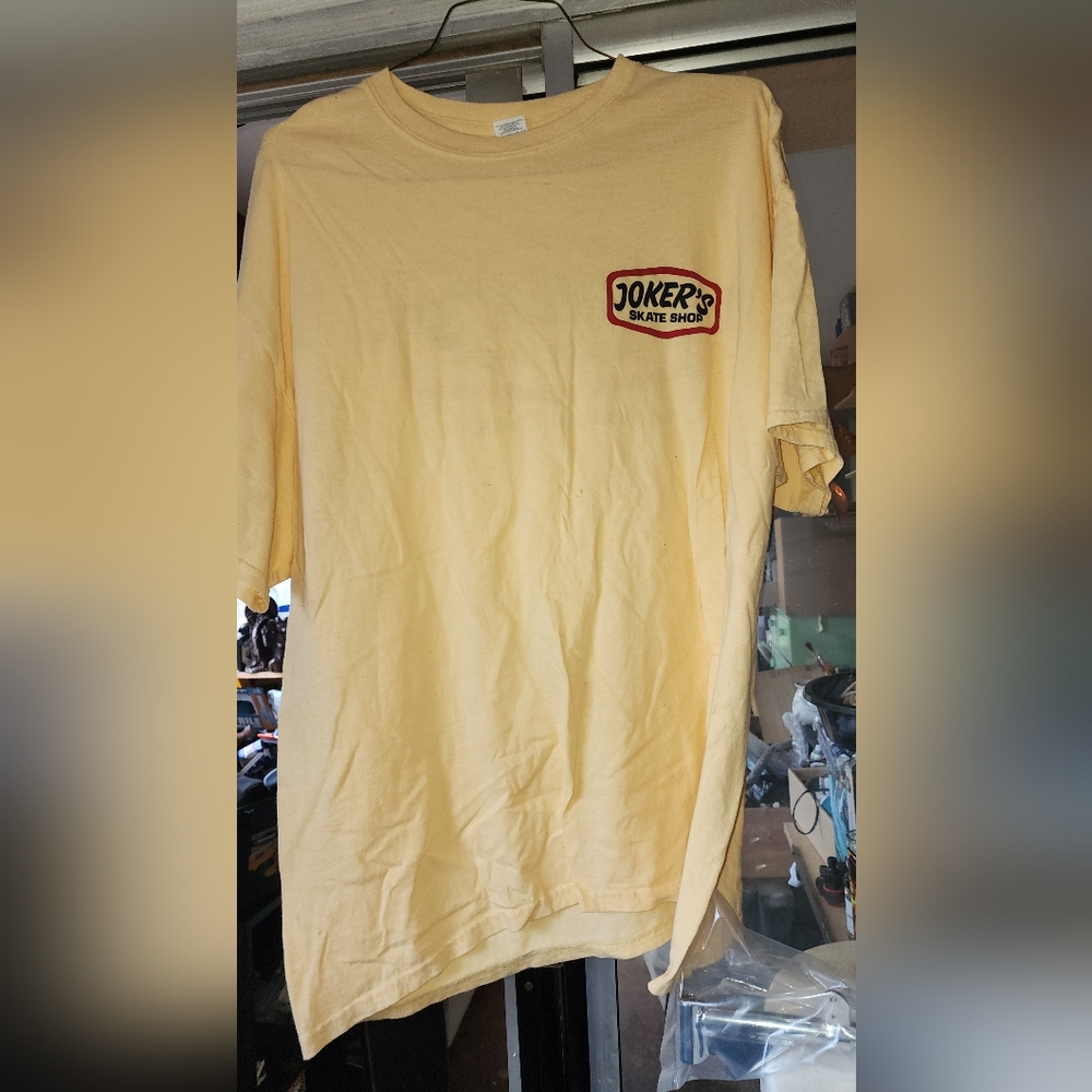 Jokers Skateshop XXL shirt